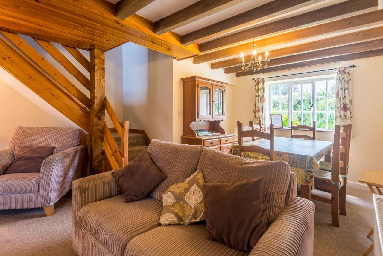 North Tamerton Well Farm Cottages מראה חיצוני תמונה