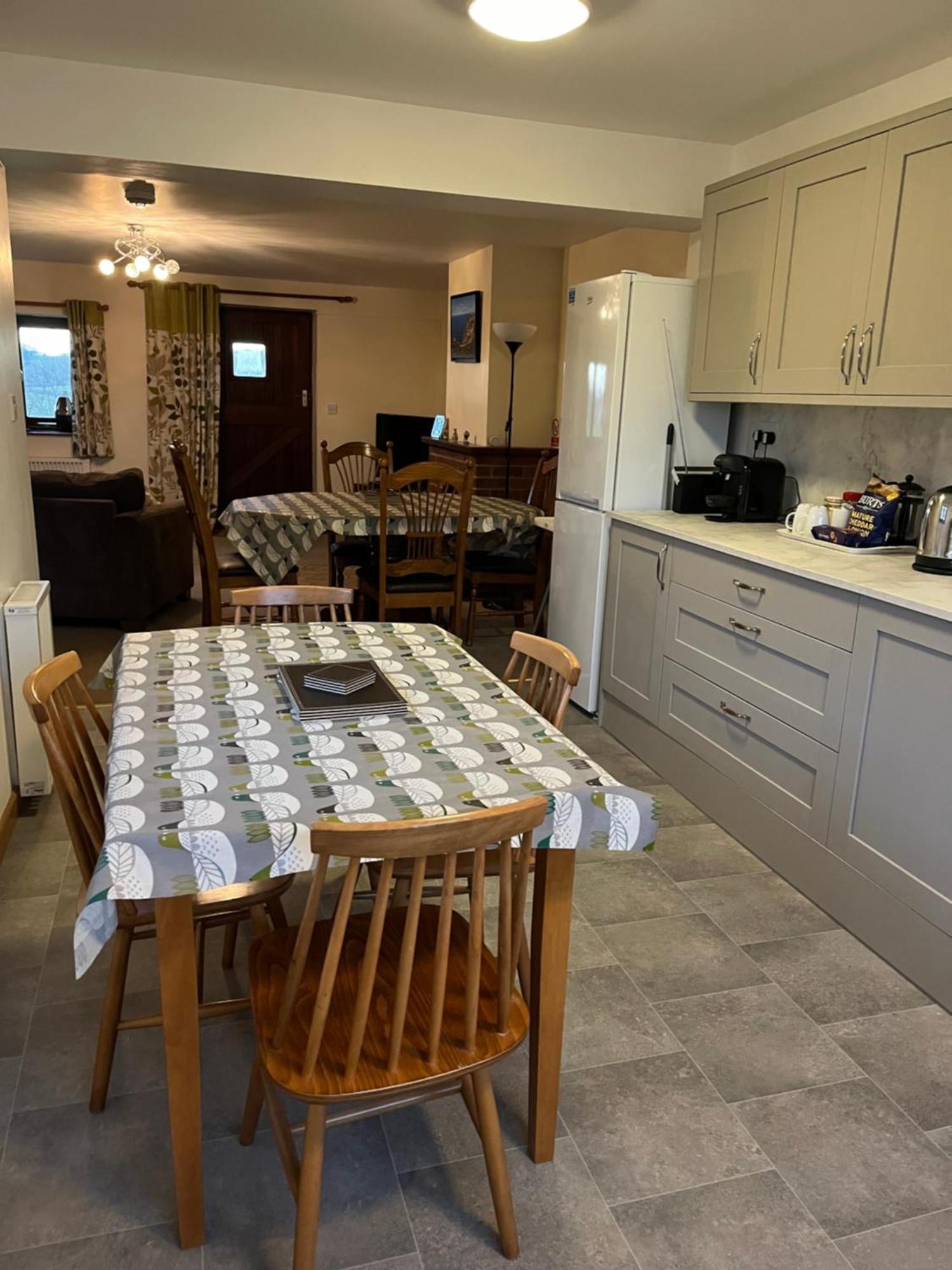 North Tamerton Well Farm Cottages מראה חיצוני תמונה